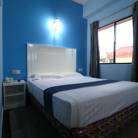 Hotel Sri Puchong Exterior photo