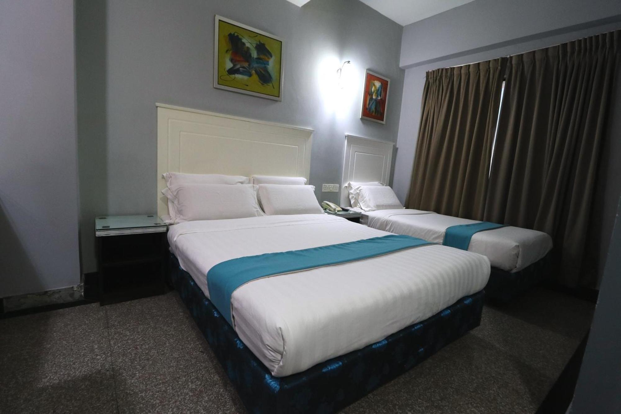 Hotel Sri Puchong Exterior photo