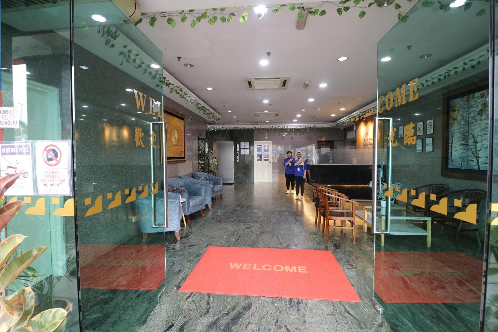 Hotel Sri Puchong Exterior photo